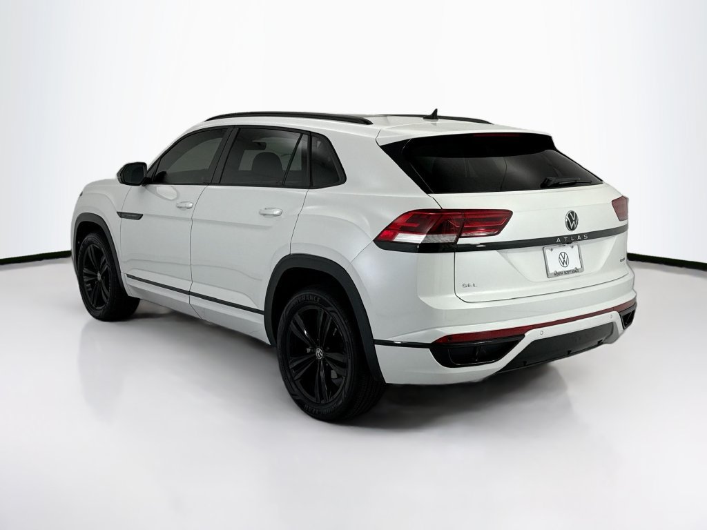 Used 2023 Volkswagen Atlas Cross Sport SEL R-Line AWD/4WD image 7