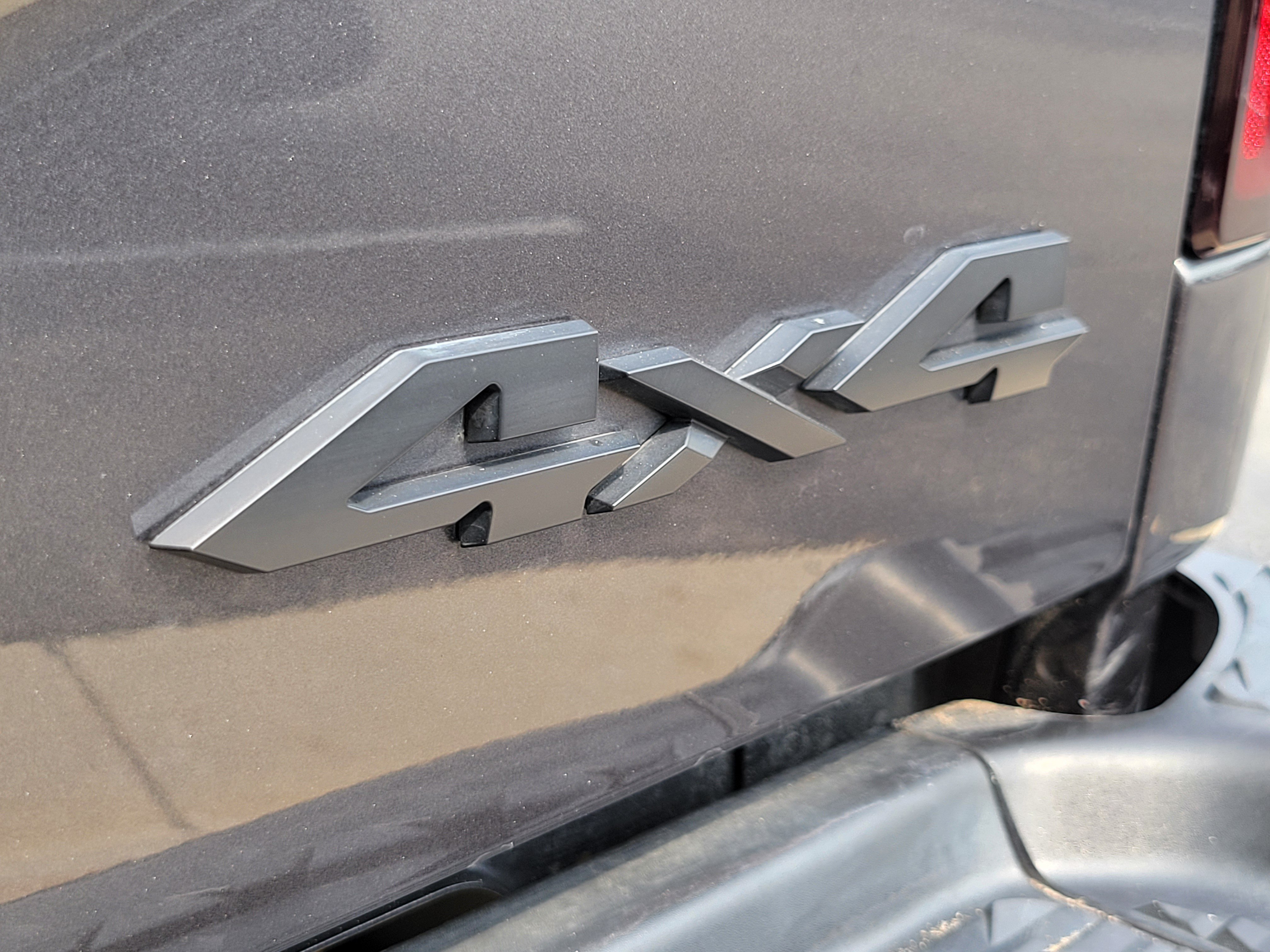 Used 2023 RAM 2500 Laramie w/ Night Edition AWD/4WD image 23