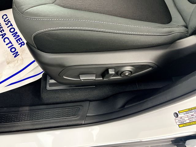 New 2025 Jeep Grand Cherokee Laredo image 13