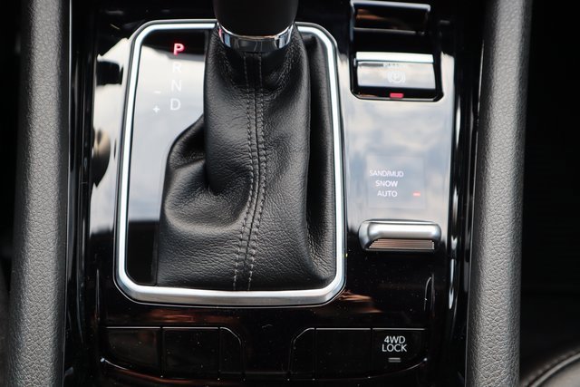 New 2026 Jeep Compass Latitude image 13