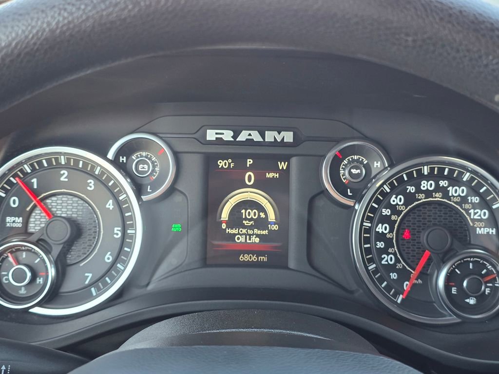 Used 2025 RAM 1500 Big Horn AWD/4WD image 37