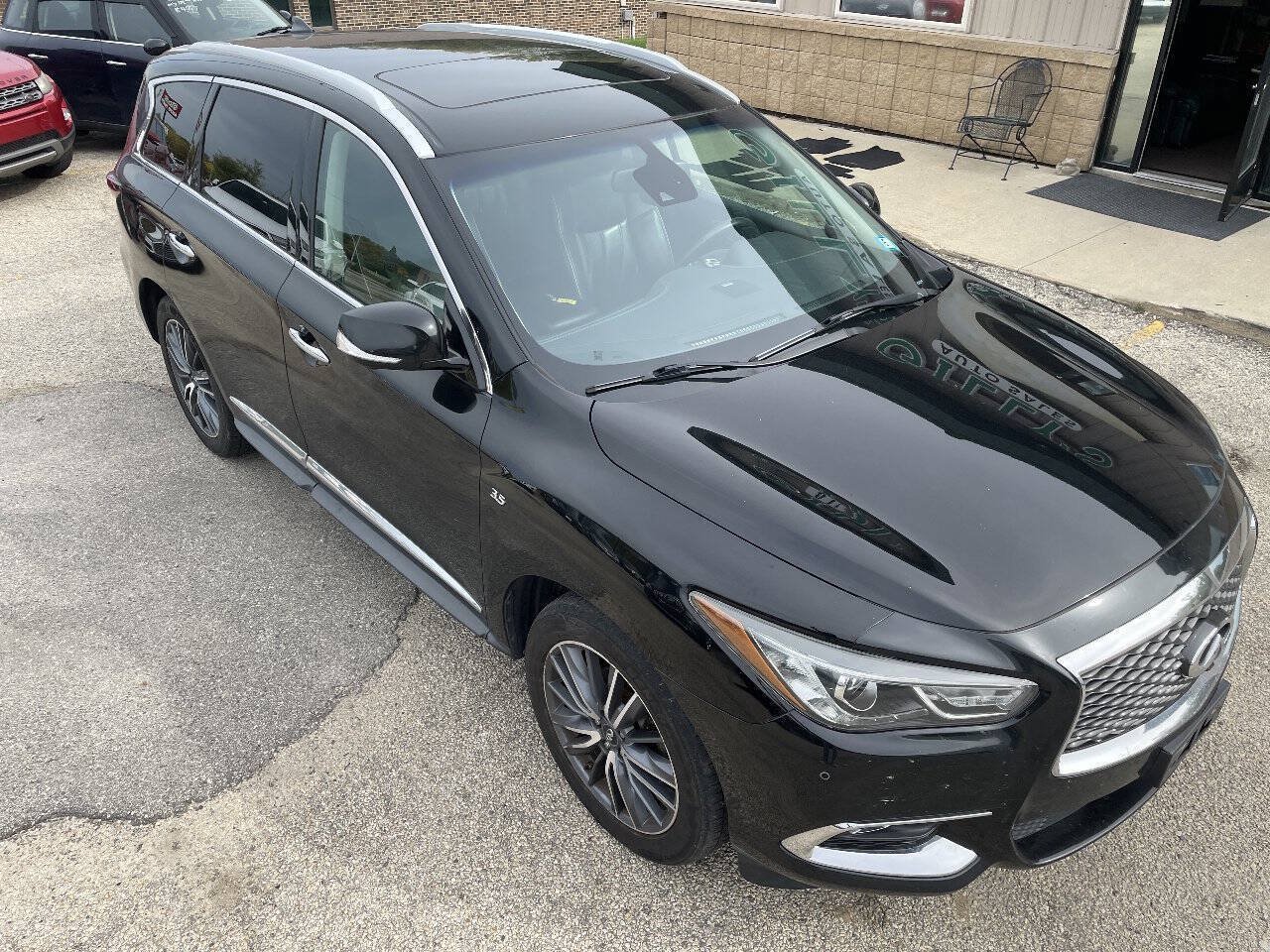 Used 2019 INFINITI QX60 Luxe w/ Essential Package AWD/4WD image 12