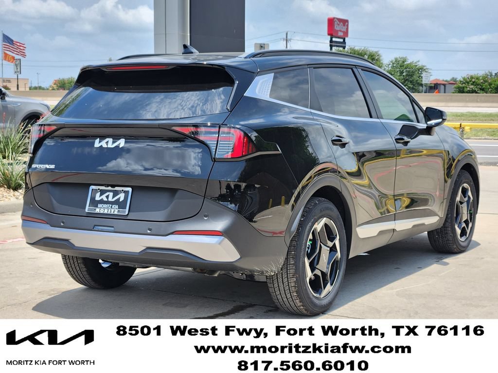 New 2026 Kia Sportage EX w/ EX Panorama Roof Package FWD image 3
