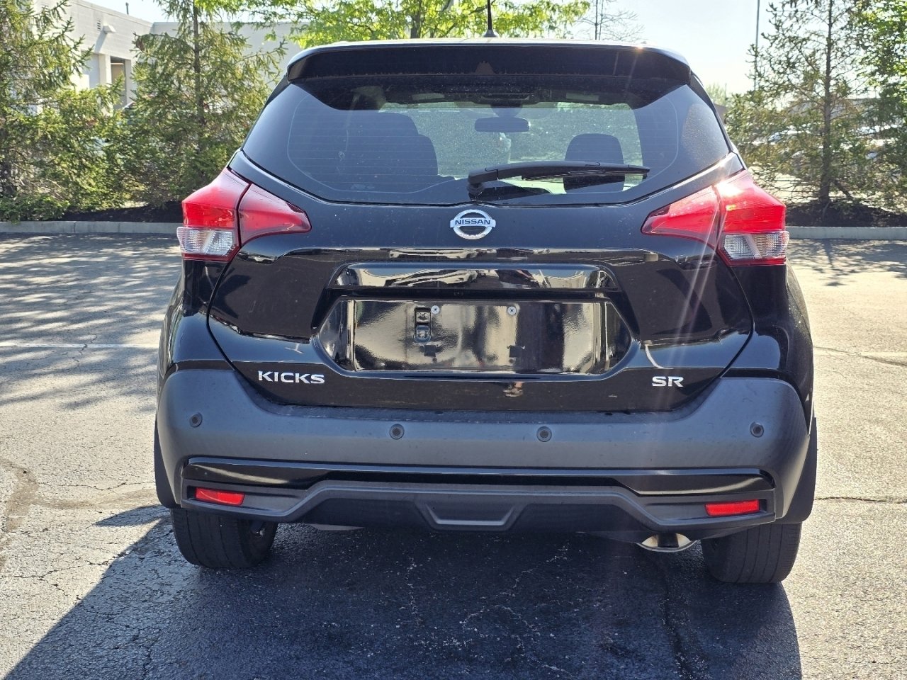 Used 2020 Nissan Kicks SR image 6