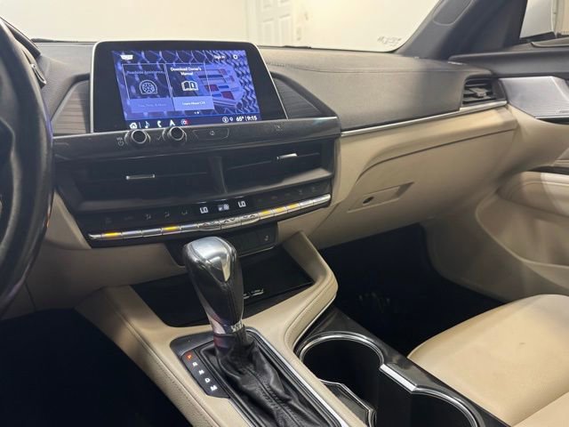 Used 2021 Cadillac CT4 Luxury w/ Sun And Sound Package image 18