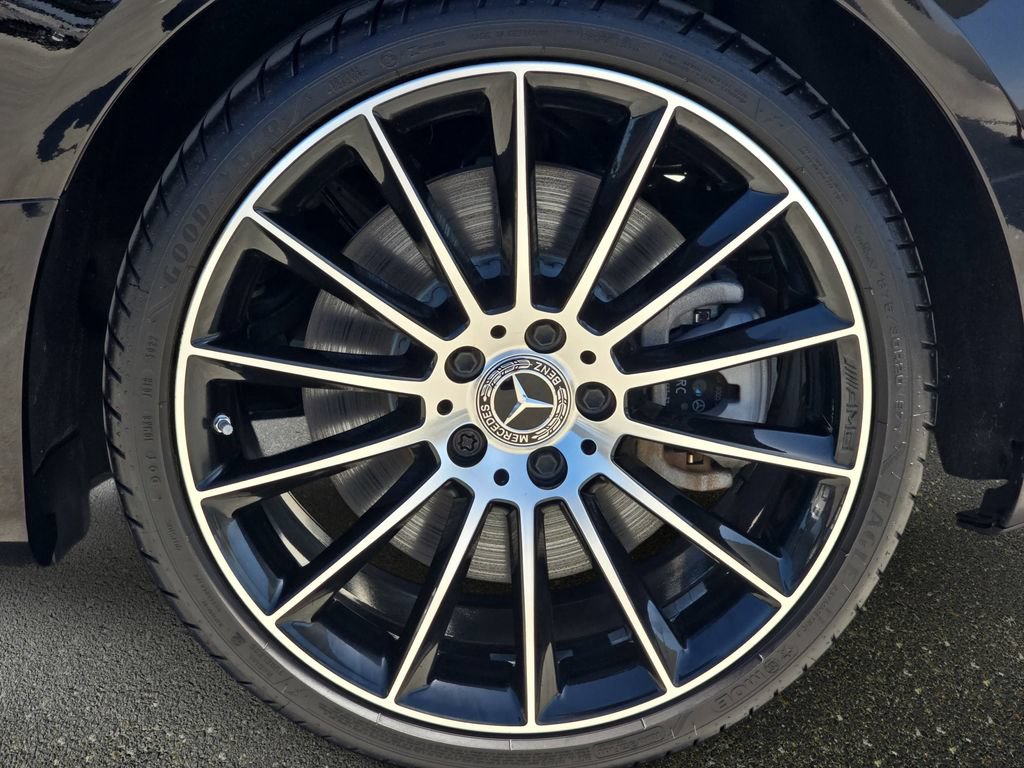 Used 2022 Mercedes-Benz E 450 Cabriolet image 36