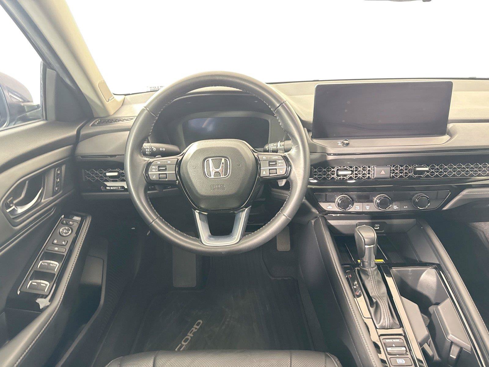 Used 2024 Honda Accord Touring image 31