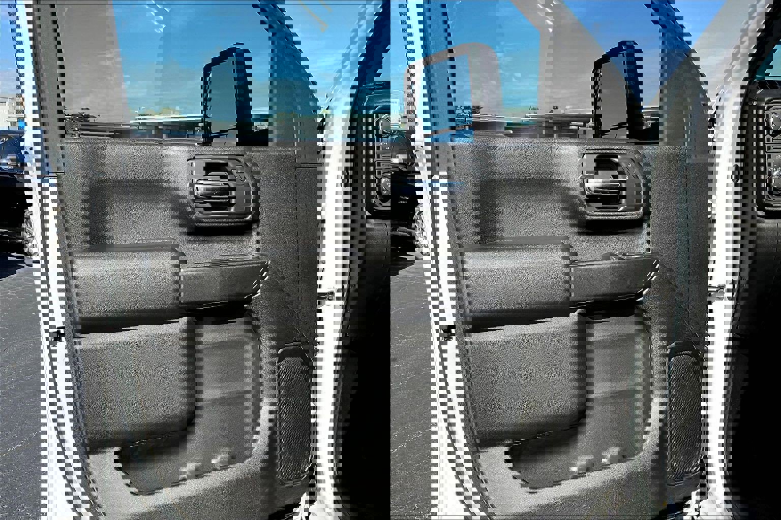 Certified 2024 Chevrolet Silverado 2500 Custom w/ Custom Convenience Package image 17