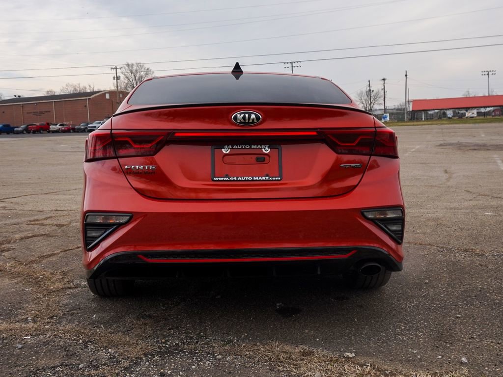 Used 2021 Kia Forte GT-Line w/ GT-Line Premium Package image 4