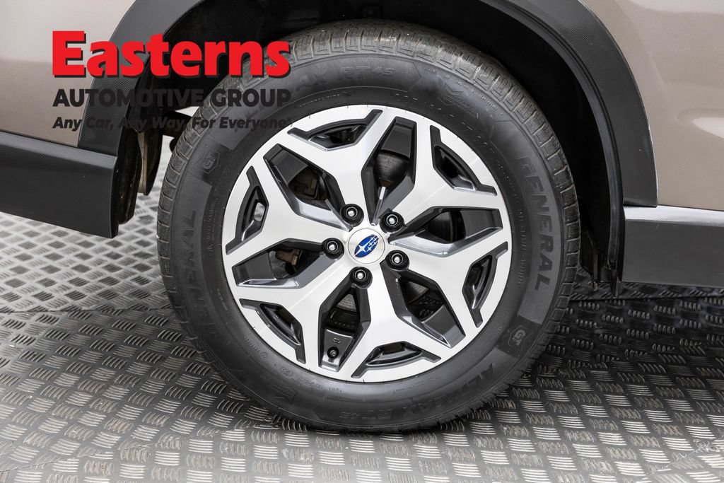 Used 2022 Subaru Forester Premium AWD/4WD image 34