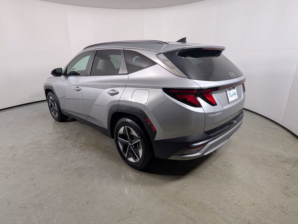 Certified 2025 Hyundai Tucson SEL image 6
