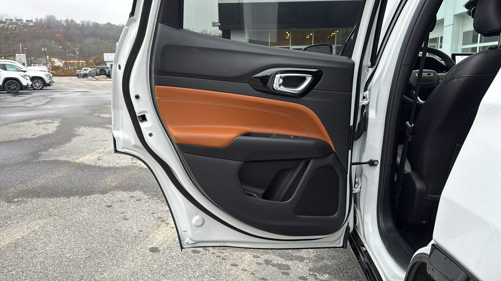 Certified 2024 Jeep Compass Limited w/ Elite Group image 26