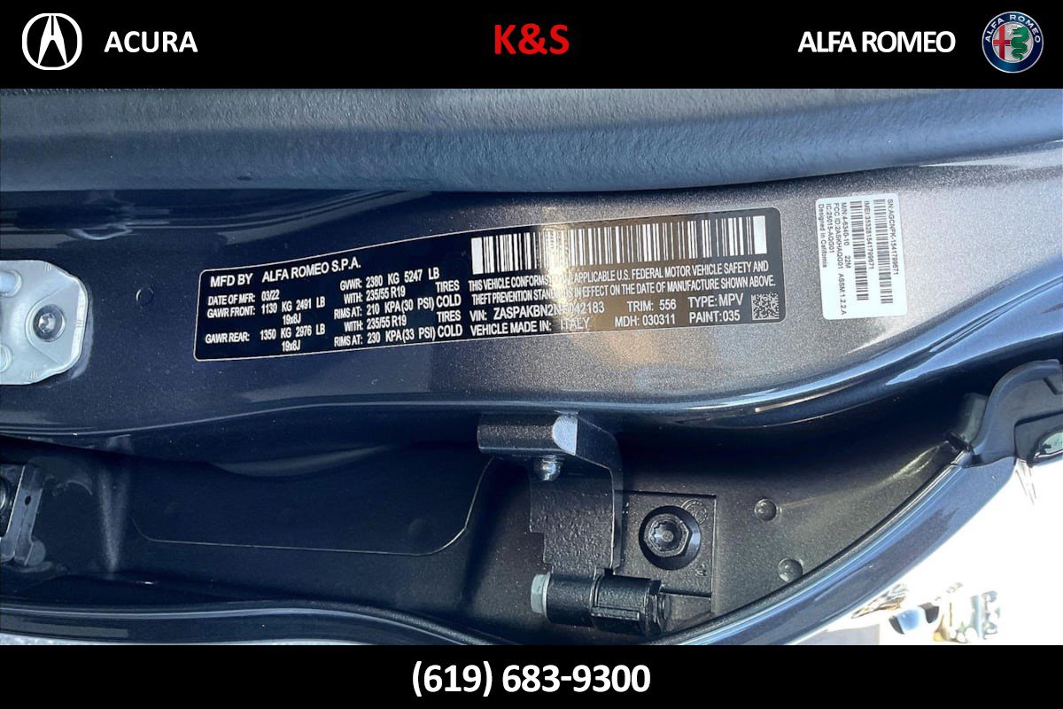 Used 2022 Alfa Romeo Stelvio Ti image 33