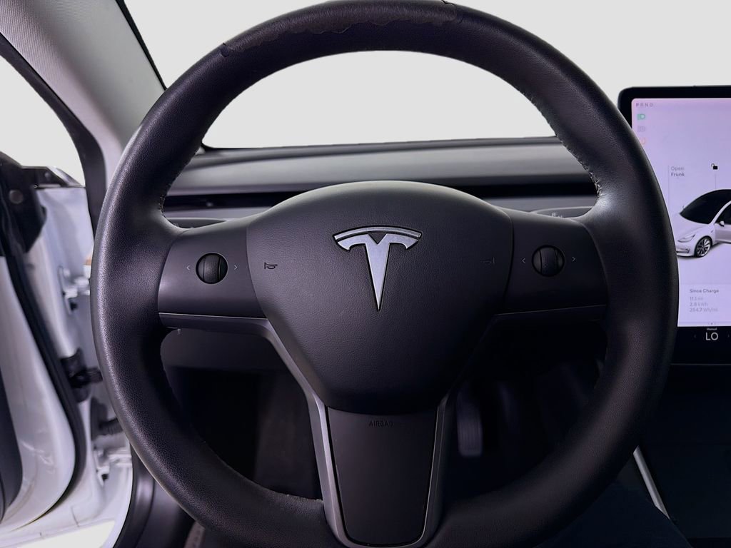 Used 2020 Tesla Model 3 Standard Range RWD image 14