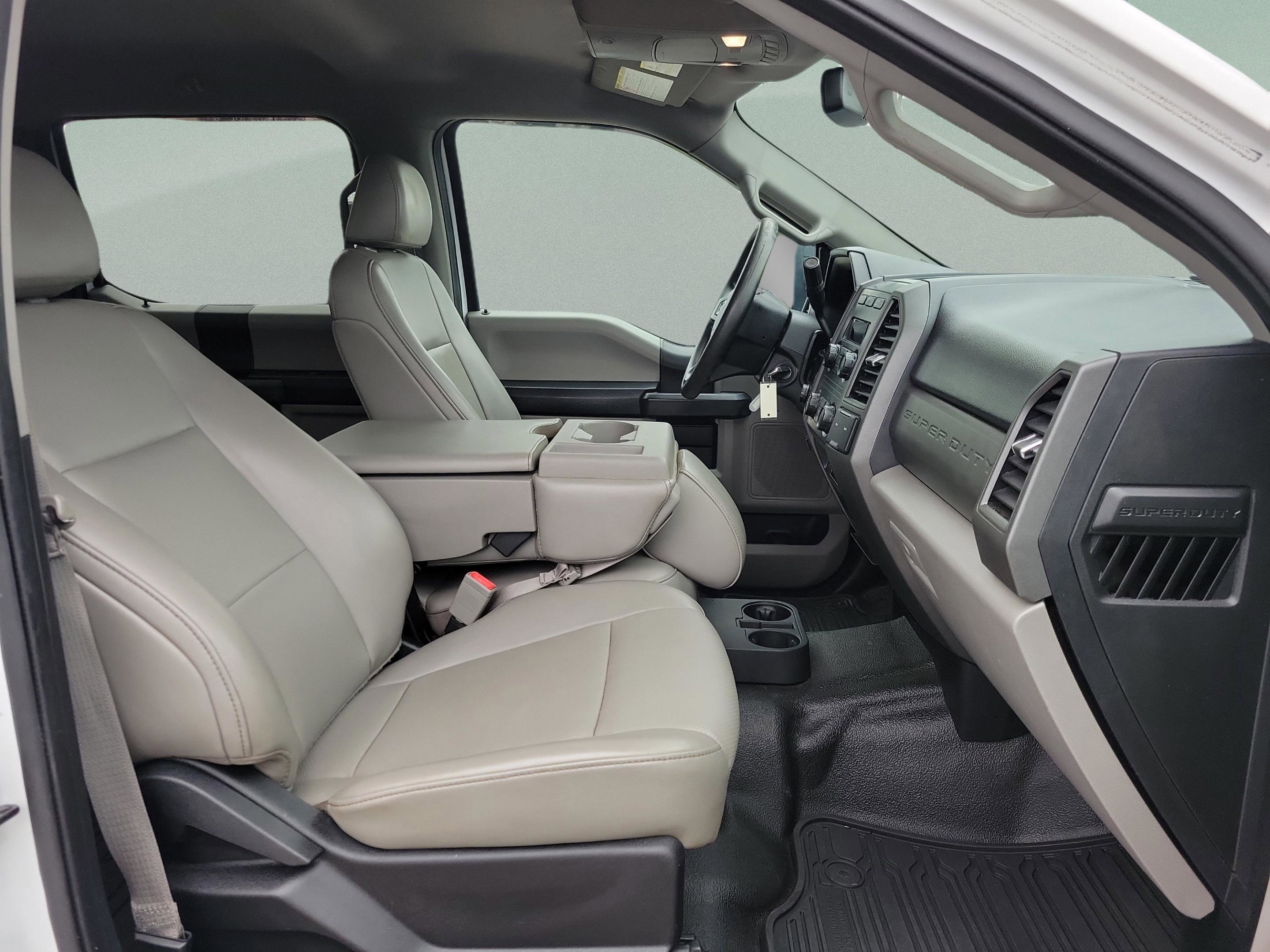 Used 2019 Ford F250 XL w/ Power Equipment Group image 28