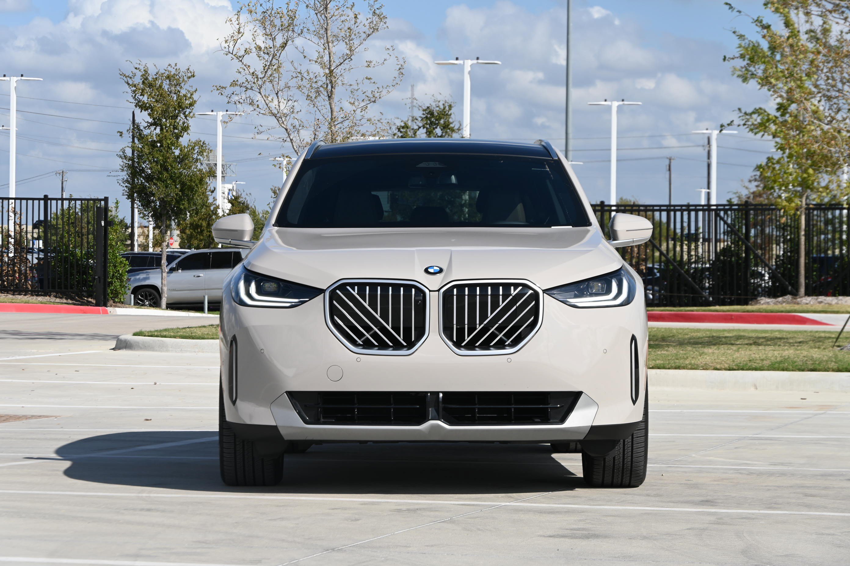 Certified 2026 BMW X3 xDrive30i AWD/4WD image 3