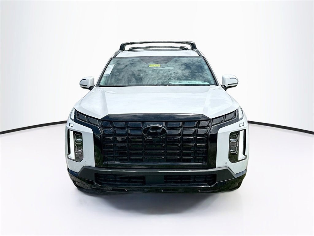 Used 2025 Hyundai Palisade XRT AWD/4WD image 2