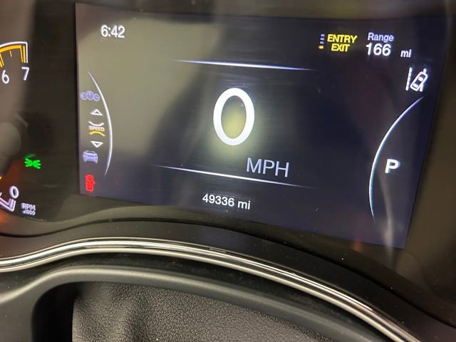 Used 2021 Jeep Grand Cherokee Summit AWD/4WD image 15
