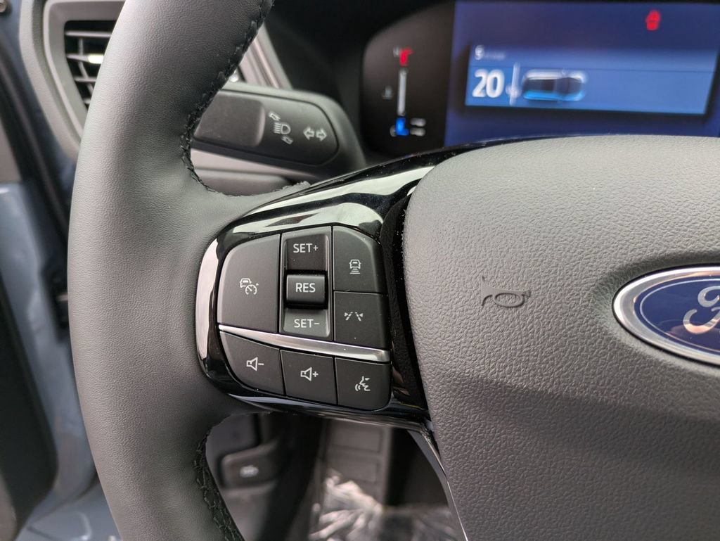 New 2024 Ford Escape SE FWD image 27