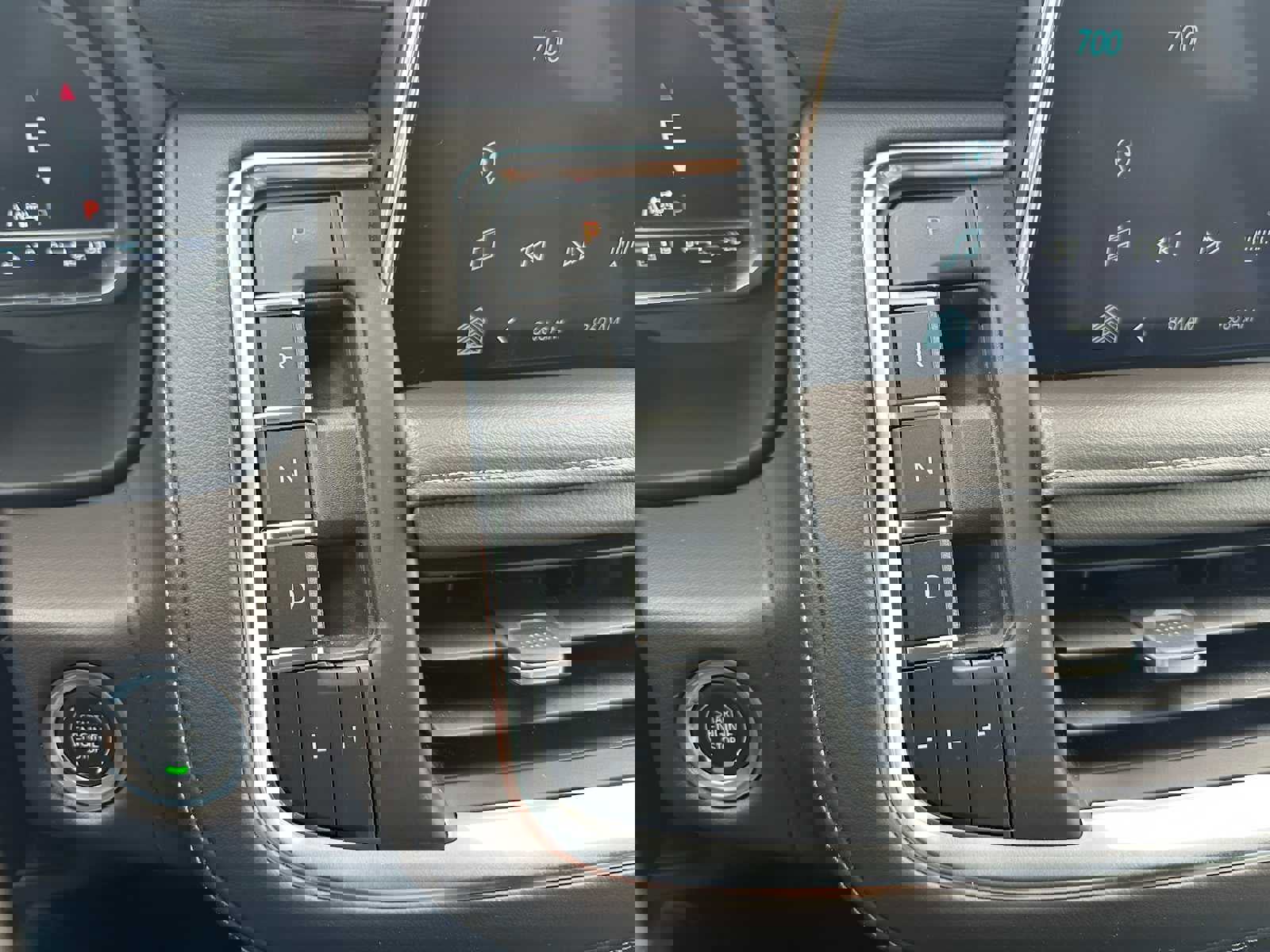 Used 2023 Chevrolet Tahoe LT image 34