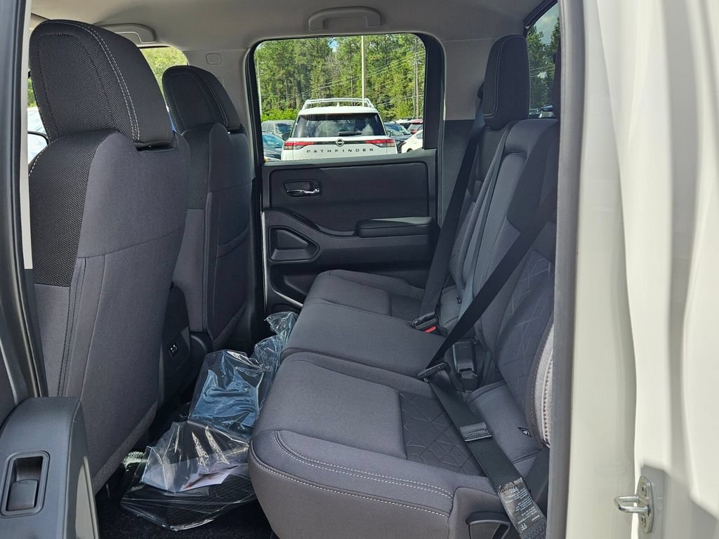 New 2026 Nissan Frontier SV w/ Tow Package AWD/4WD image 4