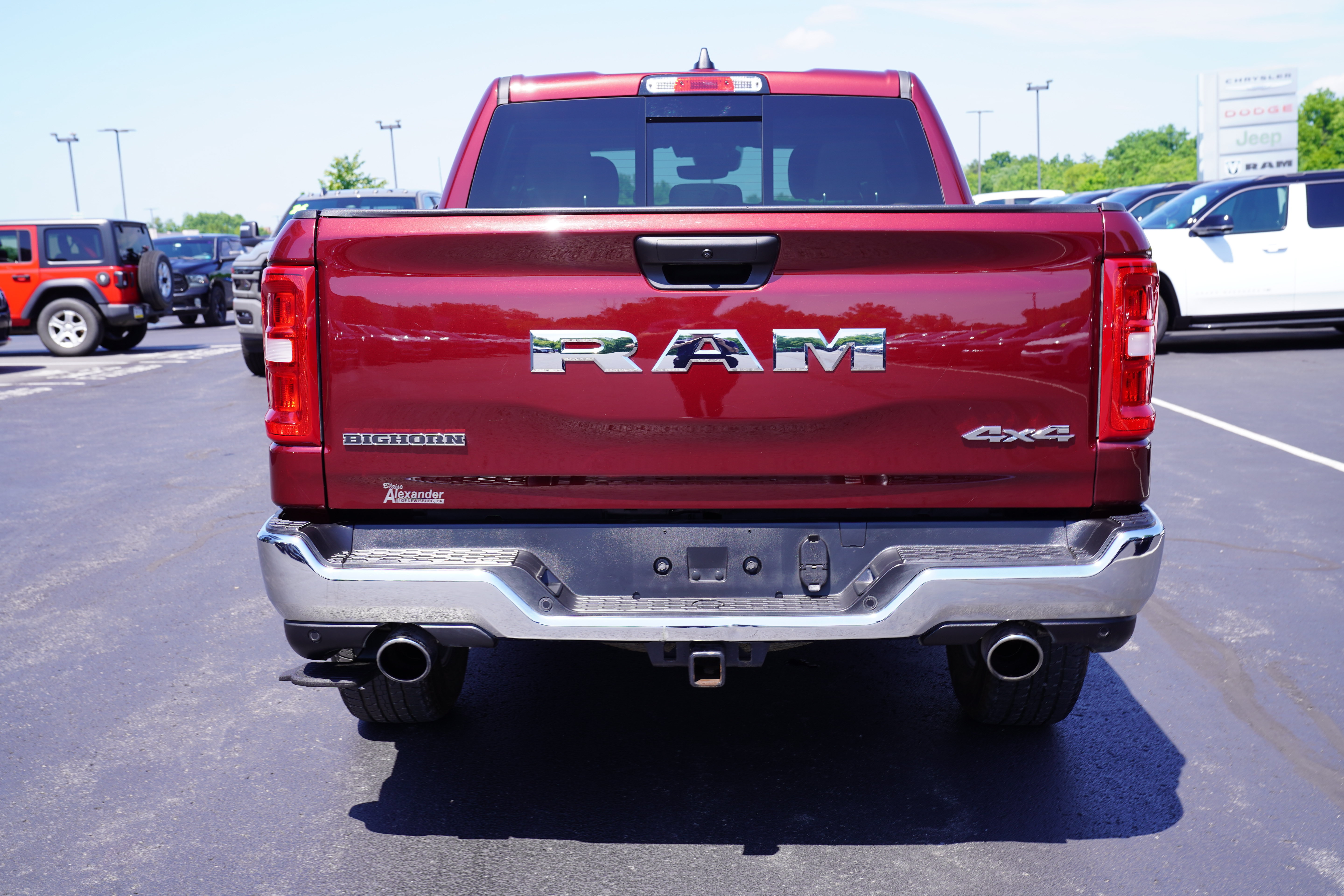 Used 2025 RAM 1500 Big Horn AWD/4WD image 6