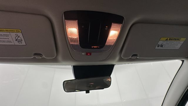 Used 2025 Kia Sportage EX FWD image 25