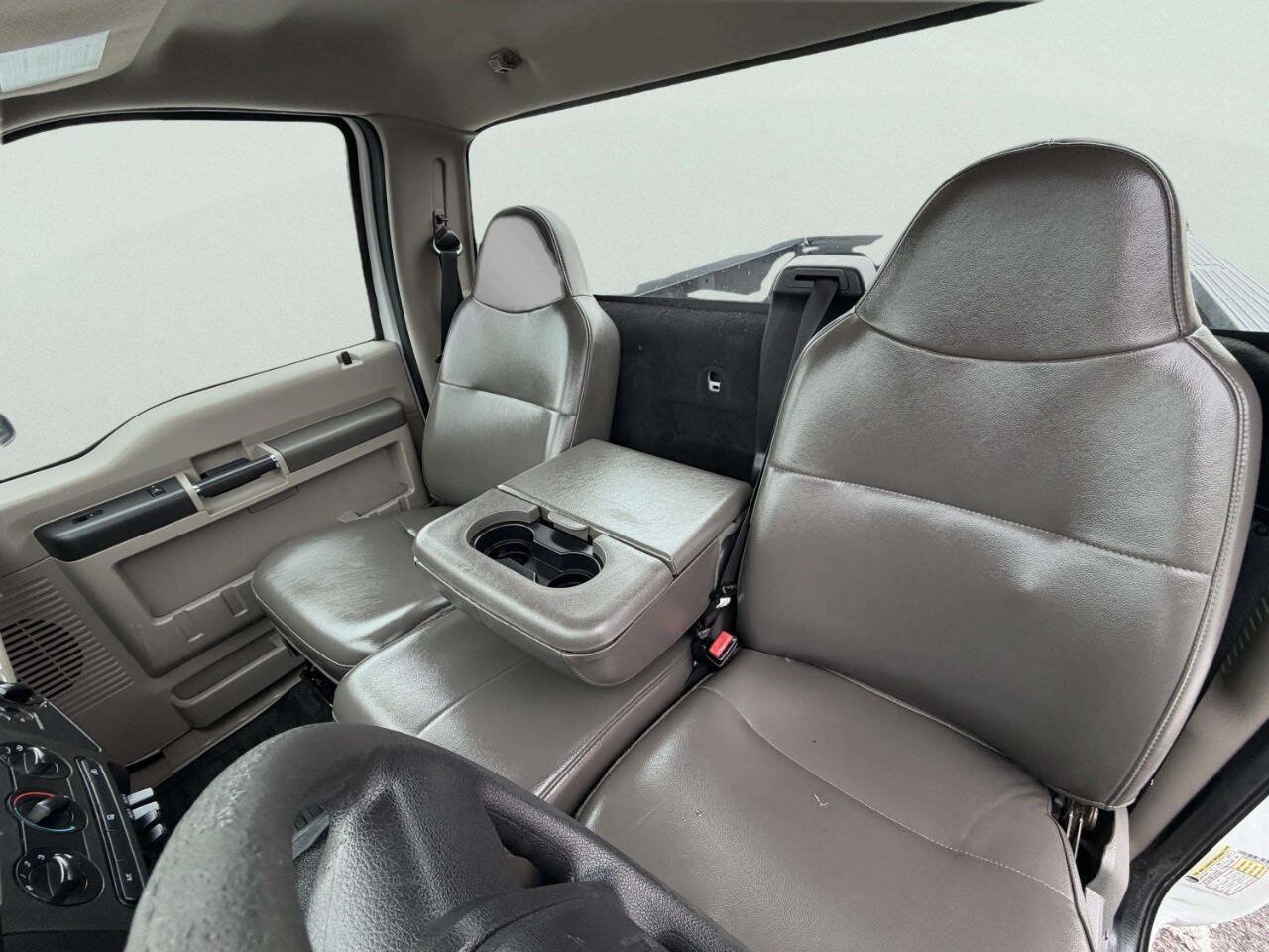 Used 2009 Ford F250 XL AWD/4WD image 15