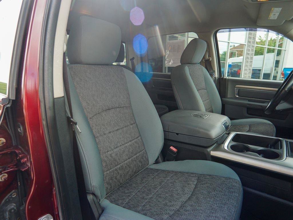 Used 2017 RAM 1500 Big Horn RWD image 26