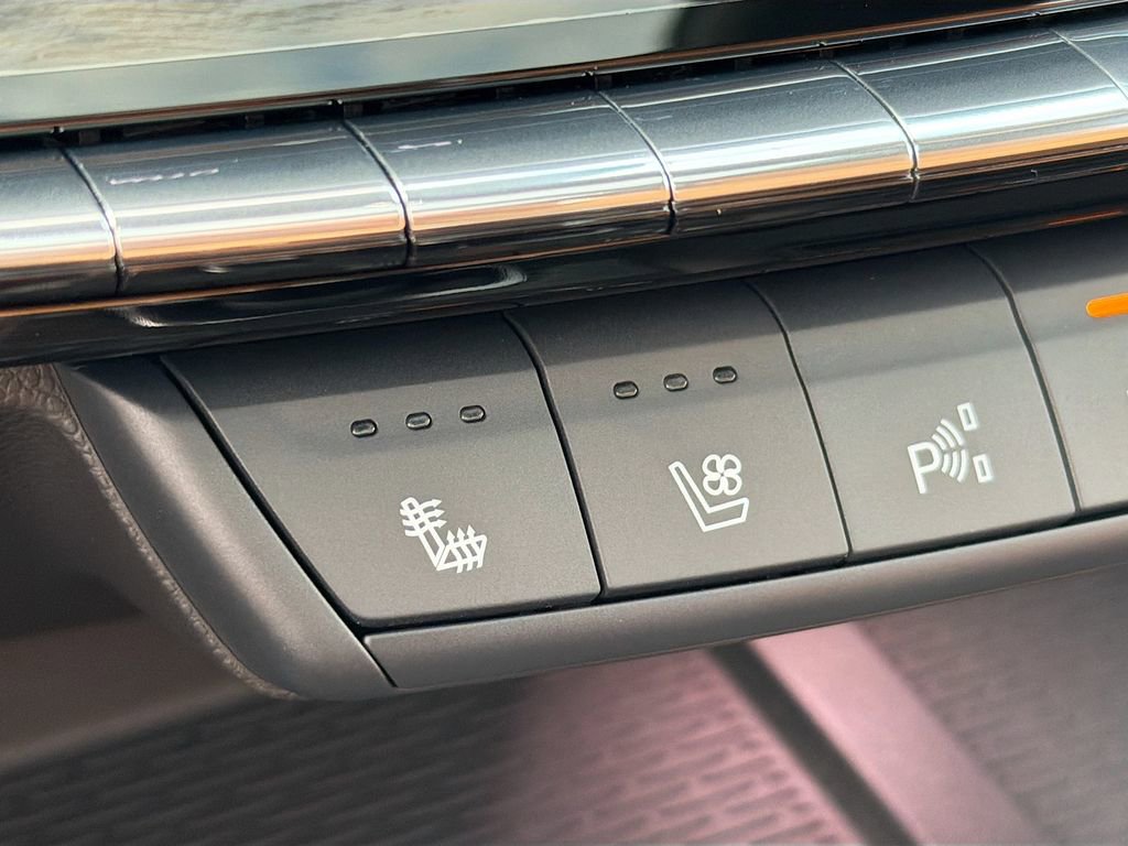 New 2026 Cadillac CT5 Sport w/ Platinum Package image 21