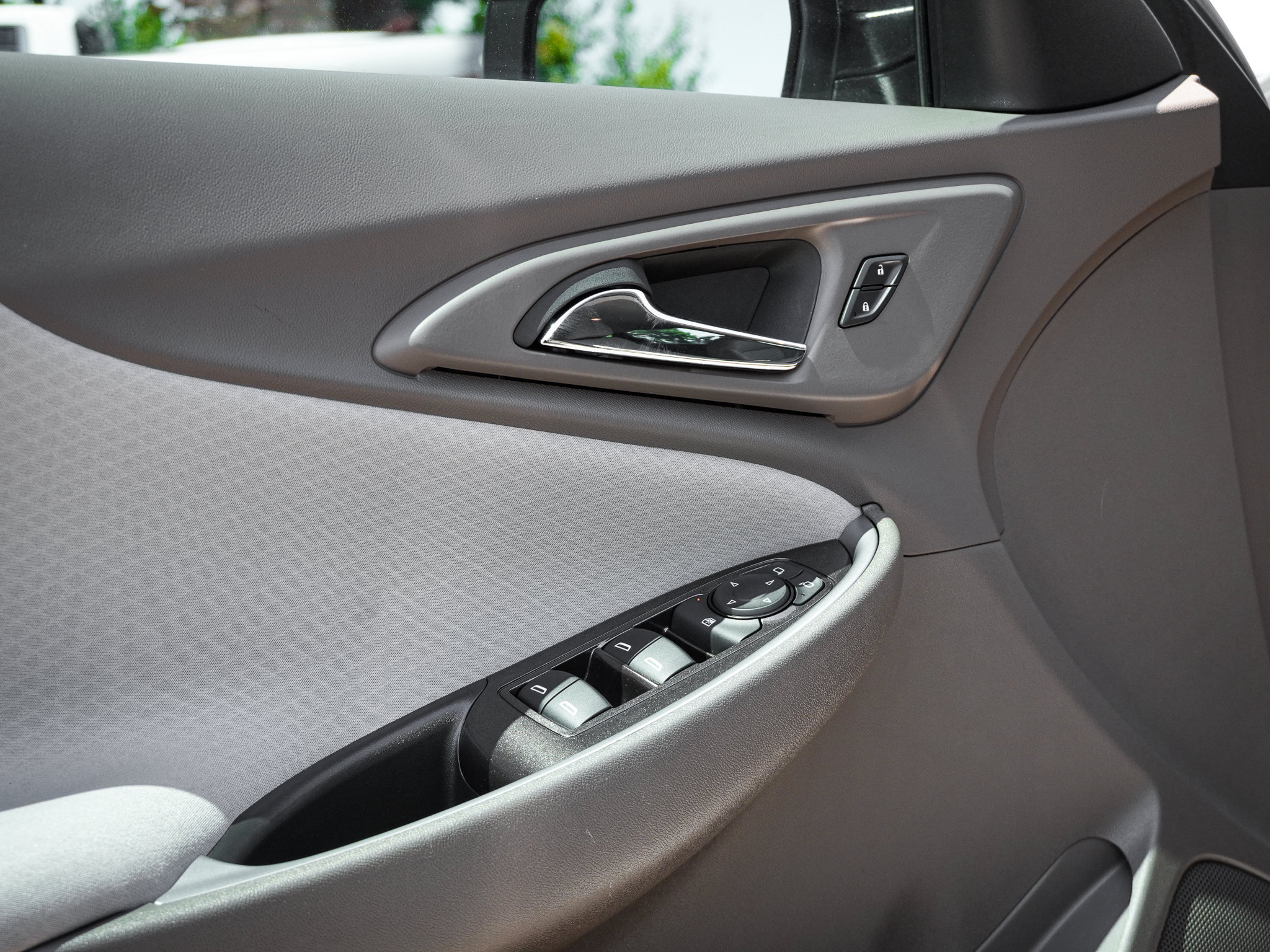 Used 2024 Chevrolet Malibu LS FWD image 15