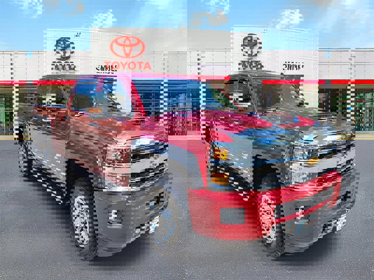 Used 2018 Chevrolet Silverado 3500 High Country w/ Duramax Plus Package image 2