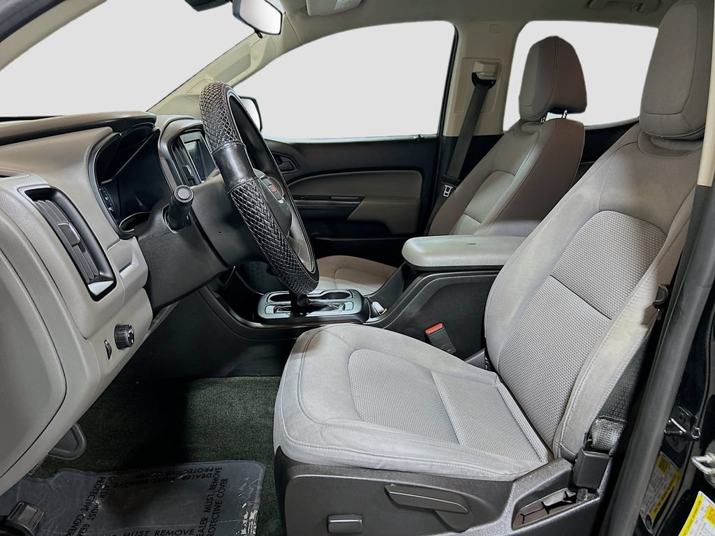 Used 2018 GMC Canyon 2WD Crew Cab w/ Convenience Package image 17
