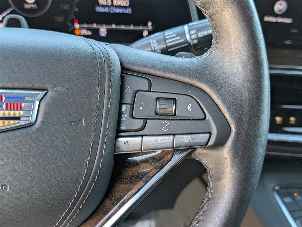 Certified 2023 Cadillac Escalade ESV Premium Luxury Platinum image 25