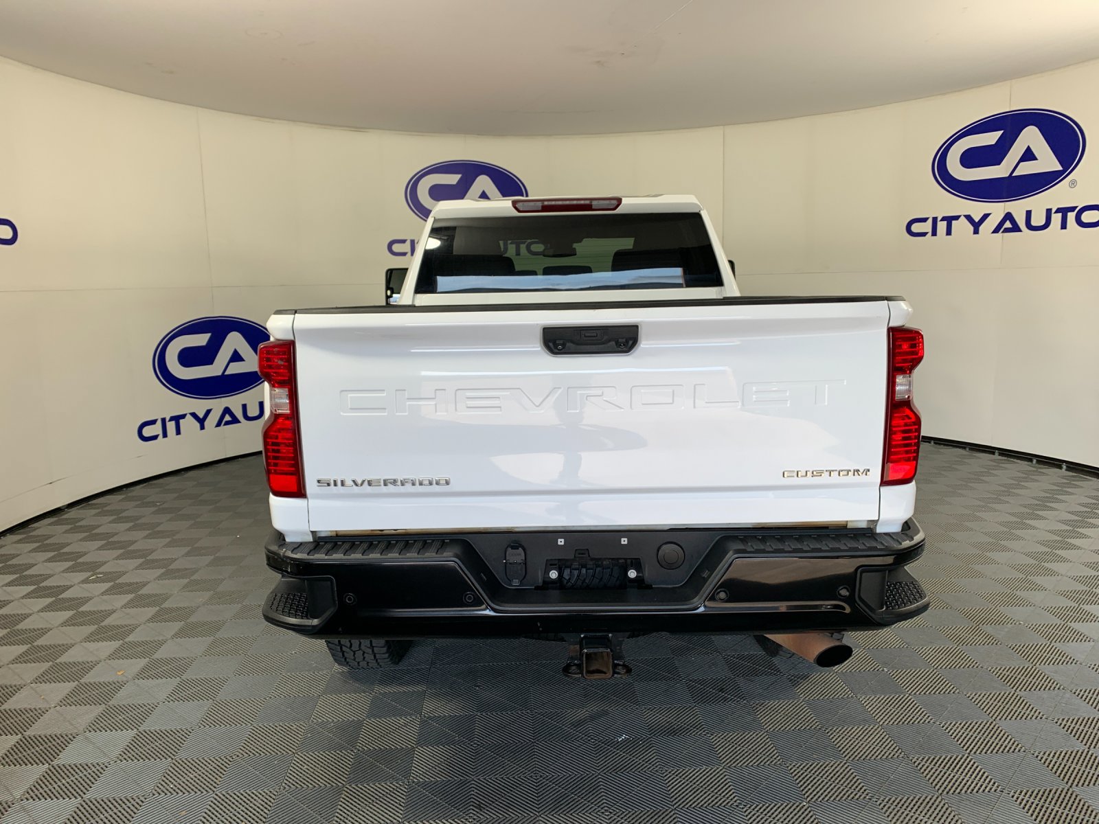 Used 2024 Chevrolet Silverado 2500 Custom w/ Custom Value Package RWD image 4