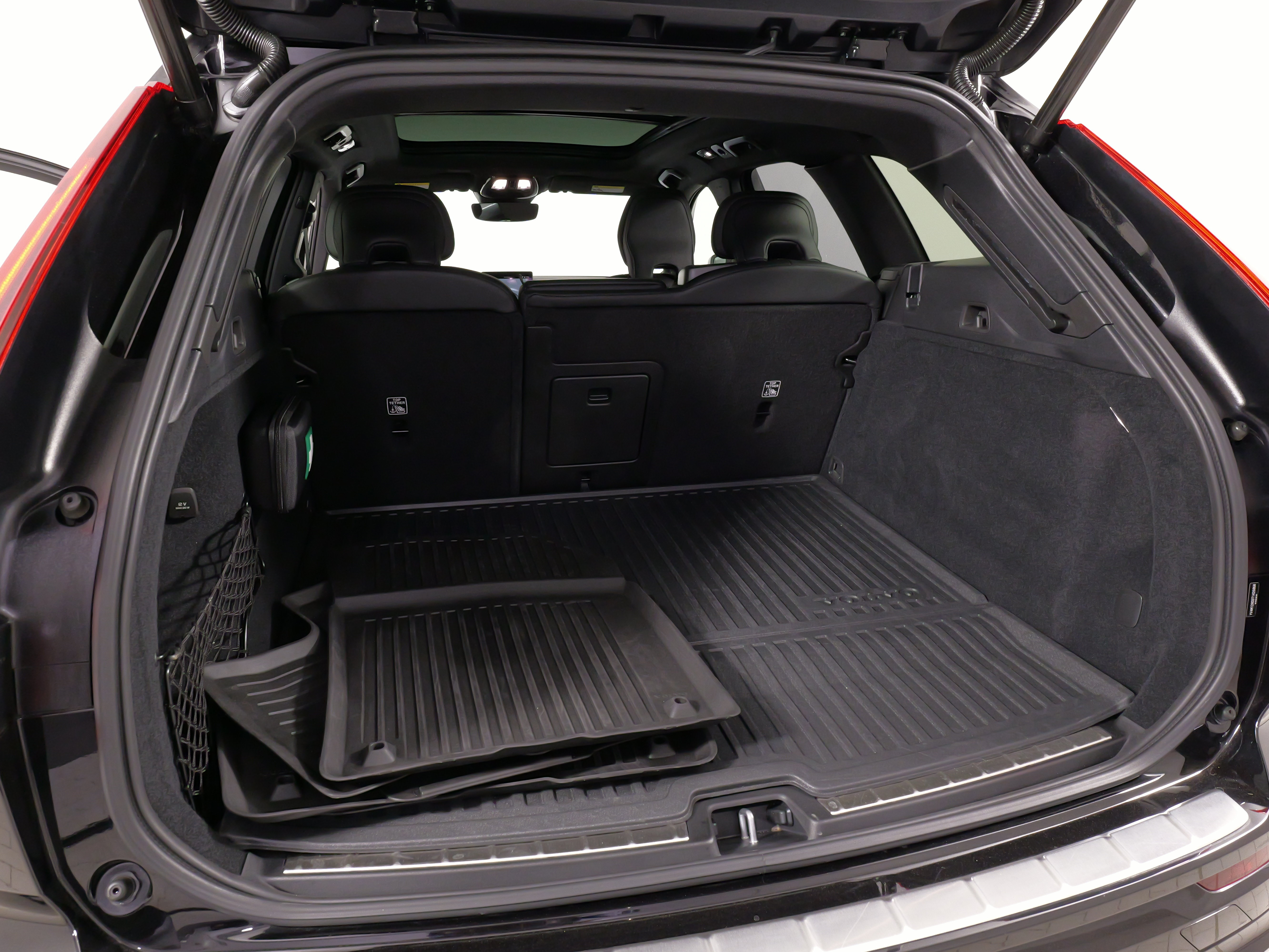 Used 2026 Volvo XC60 B5 Ultra w/ Protection Package Premier AWD/4WD image 60