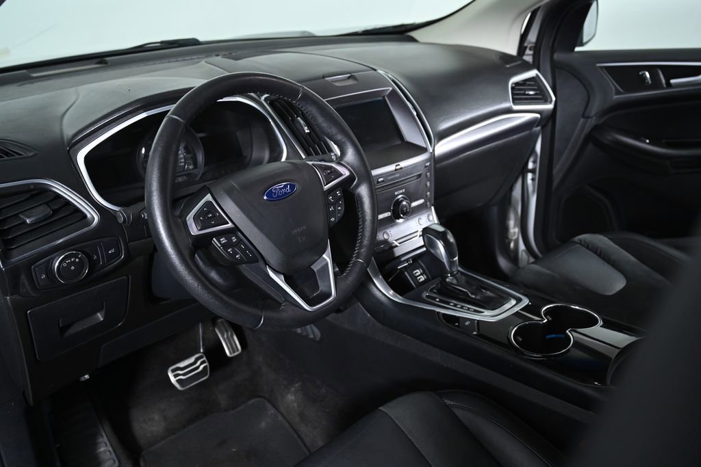 Used 2016 Ford Edge Sport w/ Equipment Group 401A AWD/4WD image 13