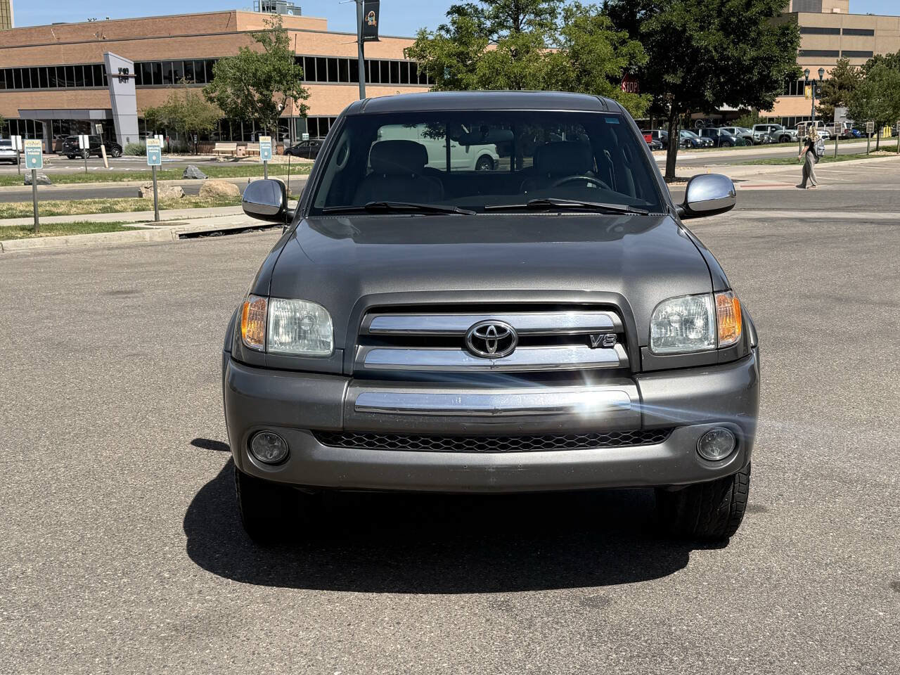 Used 2003 Toyota Tundra SR5 w/ SR5 Extra Value Pkg AWD/4WD image 3