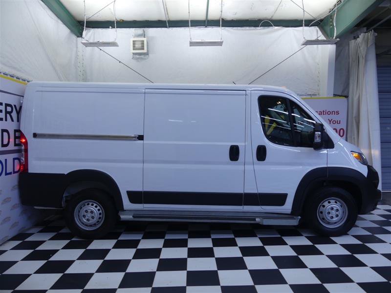 Used 2025 RAM ProMaster 2500 w/ U-Haul Equipment Group FWD image 24