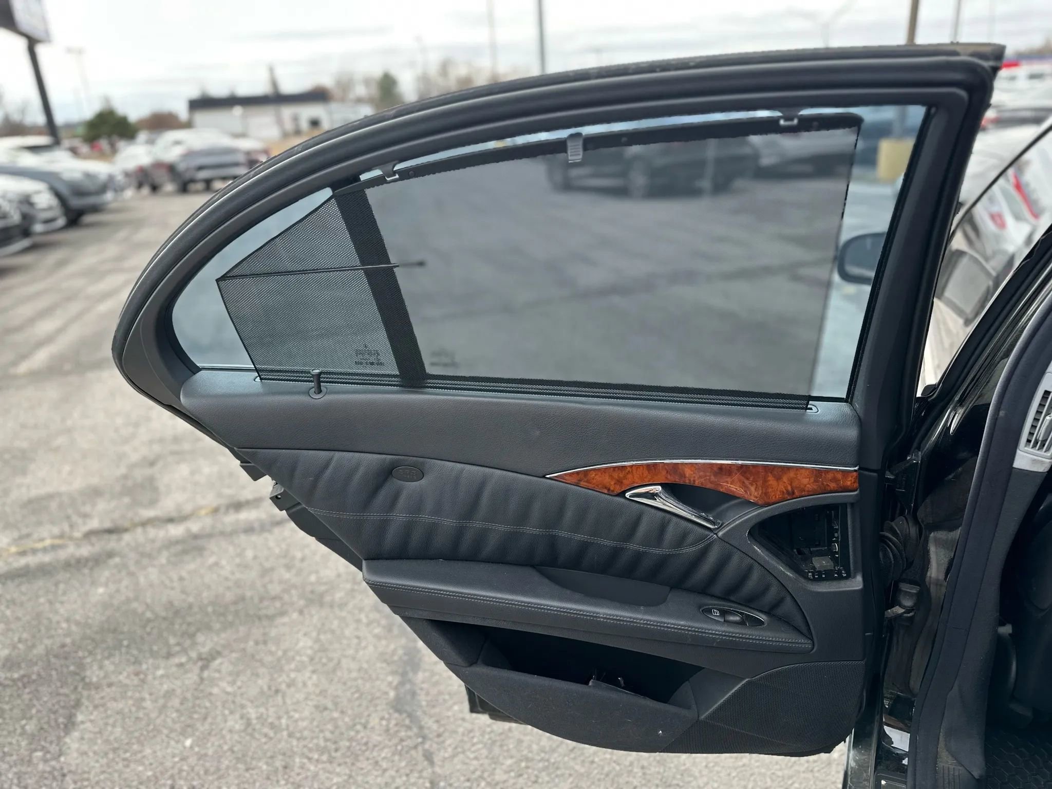 Used 2005 Mercedes-Benz E 500 Sedan image 20