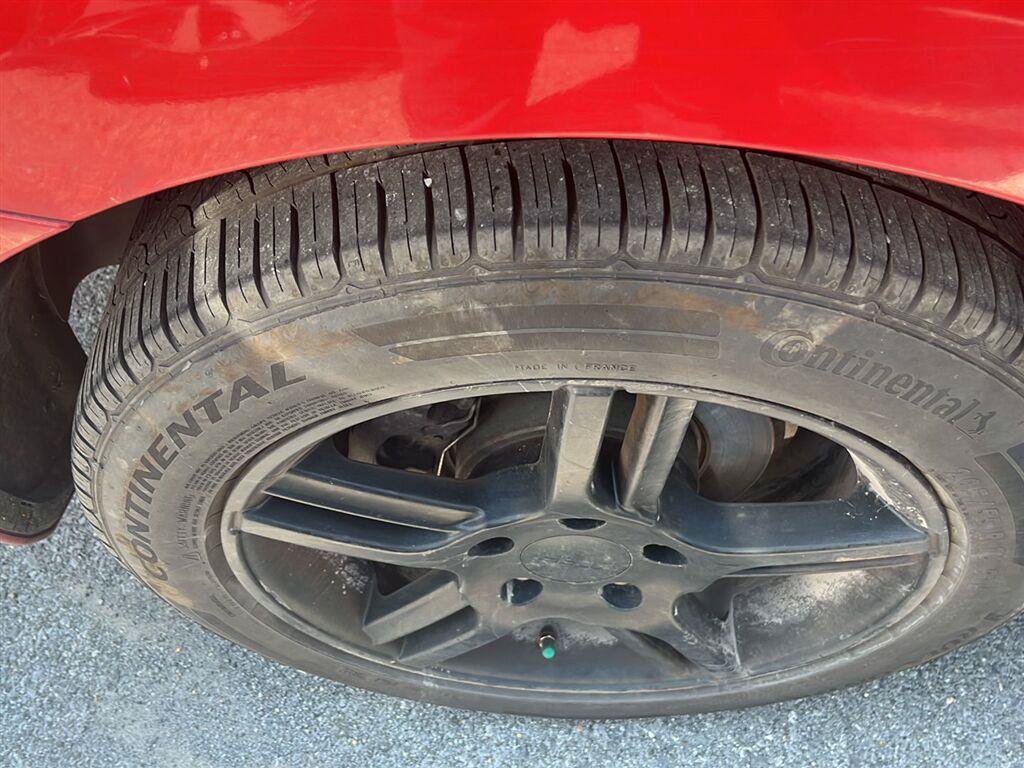 Used 2013 MAZDA MAZDA3 i Touring FWD image 11