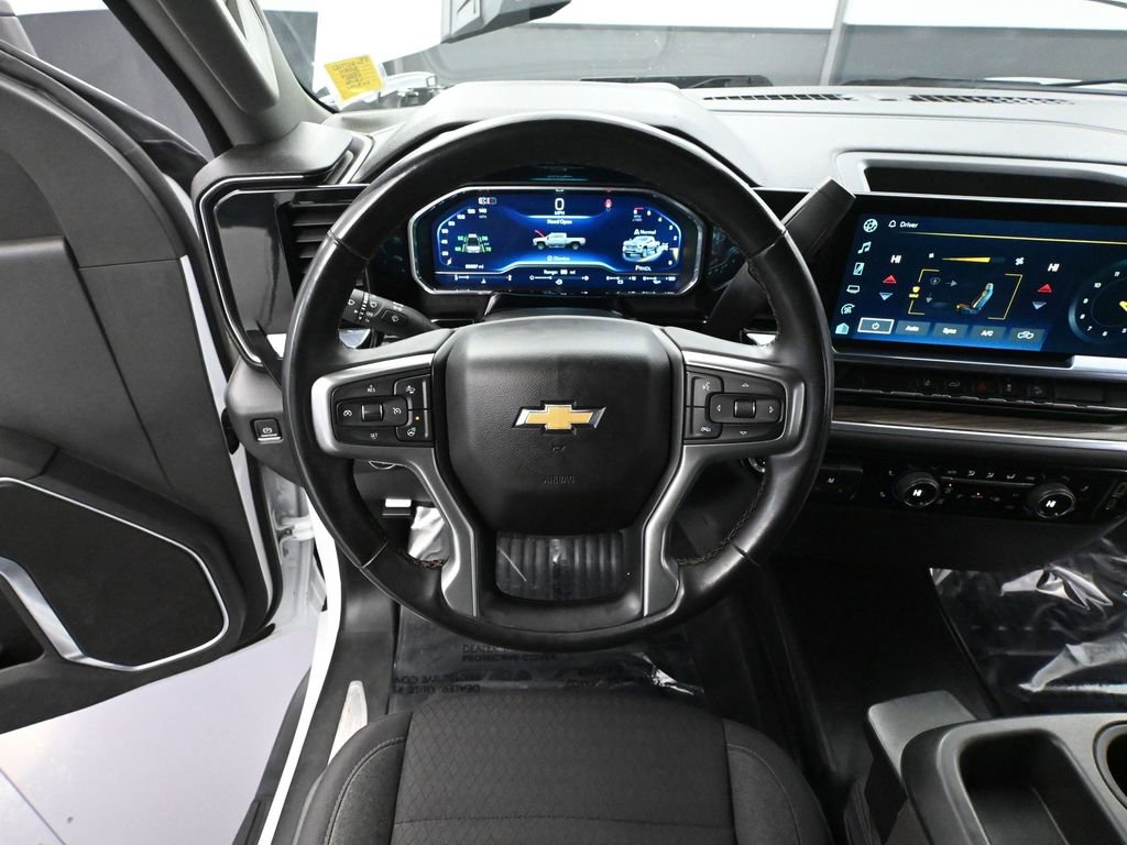 Used 2024 Chevrolet Silverado 2500 LT image 30