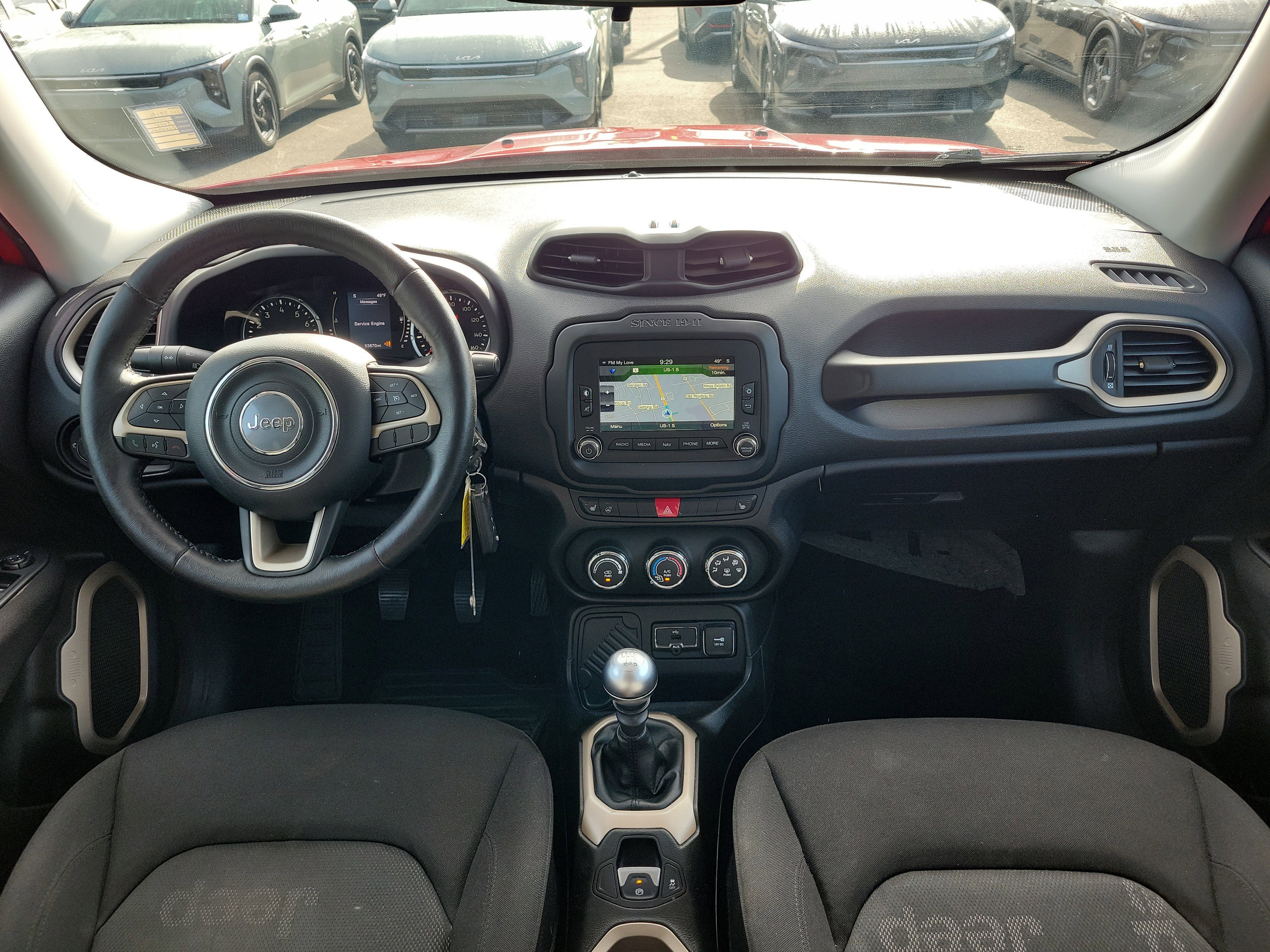 Used 2015 Jeep Renegade Latitude w/ Cold Weather Group II image 17