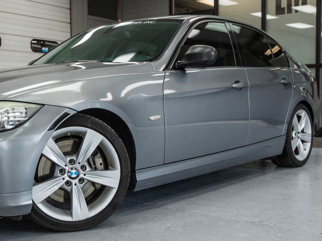 Used 2011 BMW 335i Sedan image 12