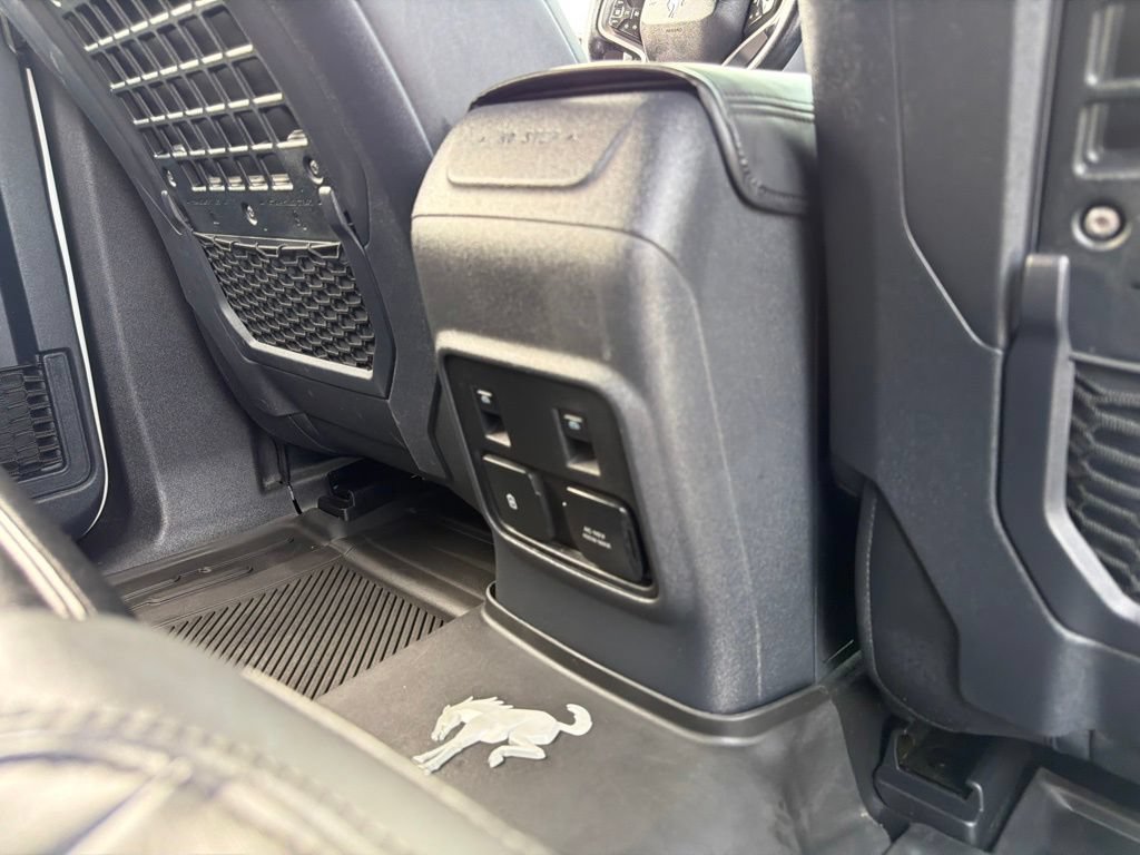 Used 2023 Ford Bronco Big Bend w/ Sasquatch Package AWD/4WD image 18