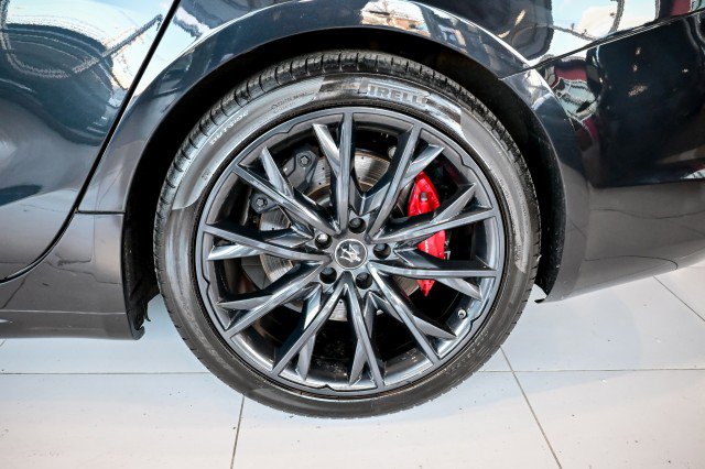 Used 2022 Maserati Ghibli Modena Q4 image 45