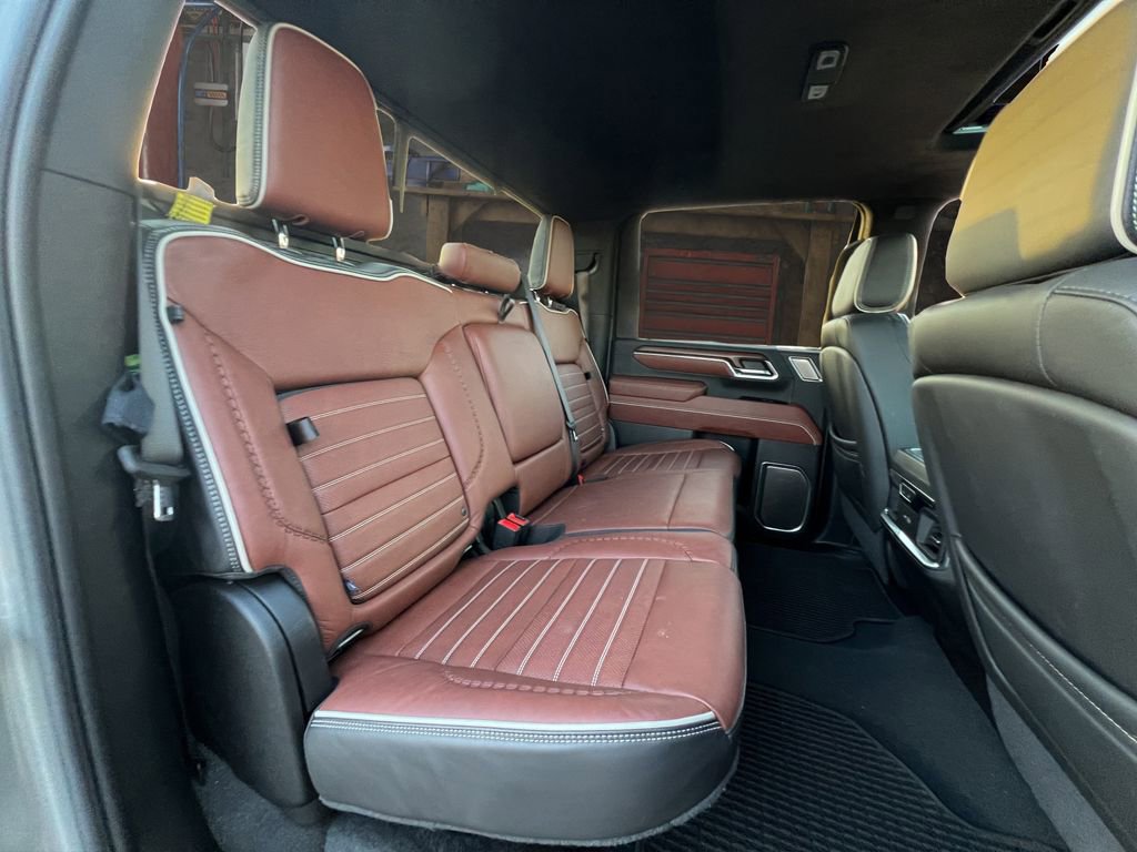 Certified 2025 GMC Sierra 2500 Denali Ultimate image 18