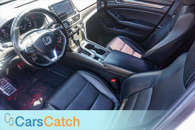 Used 2018 Honda Accord Sport image 16