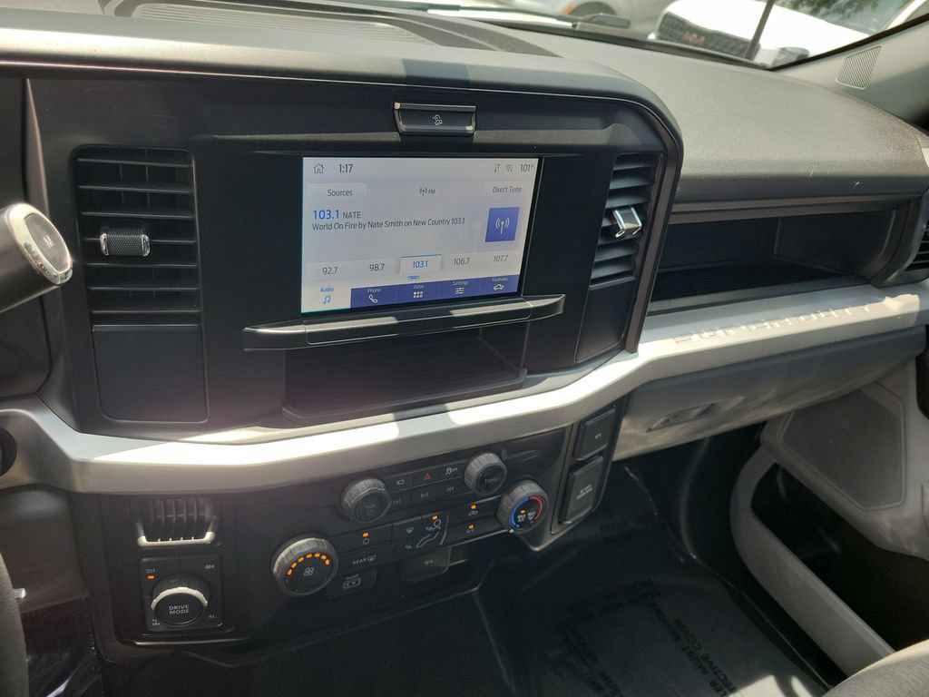 Used 2025 Ford F250 XL w/ STX Appearance Package AWD/4WD image 14