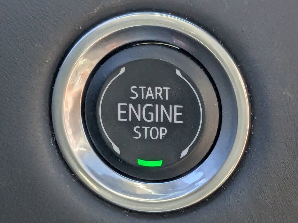 Used 2024 GMC Yukon Denali Ultimate image 18